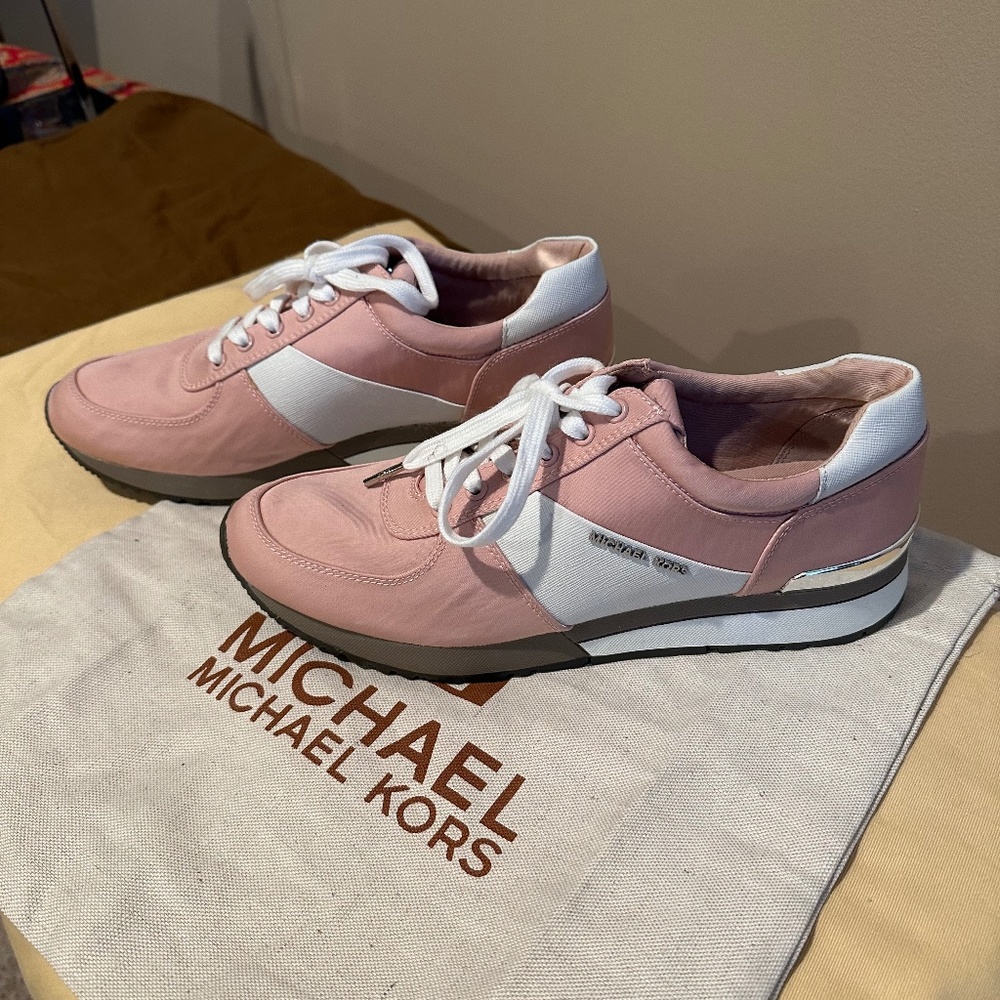 Michael Kors, Like New Shoes. Beautiful Pink, White and Gray with Silver Trim